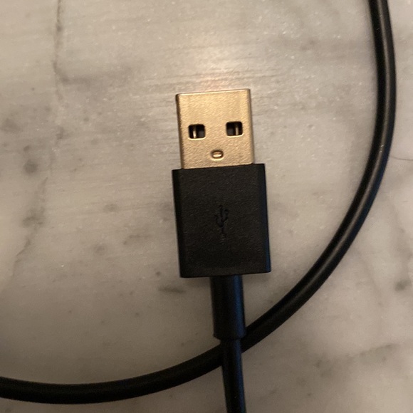 Ringly Bracelet - Picture 3 of 11